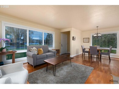 1810 Minda Dr, Eugene, OR 97401 - photo 6