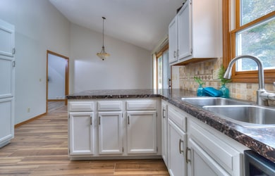 14449 Meadow Run Ct, Granger, IN 46530 - photo 5