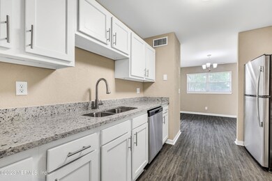 8091 Fabray Dr, Jacksonville, FL 32210 - photo 7