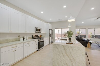 2441 Banora Point Dr, Las Vegas, NV 89134 - photo 7
