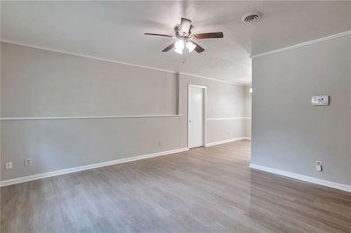 484 Evergreen Dr, Forest Park, GA 30297 - photo 3