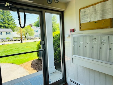 53 N Billerica Rd unit 2, Lowell, MA 01852 - photo 3