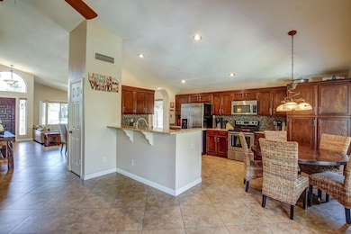 1213 E Divot Dr, Tempe, AZ 85283 - photo 4