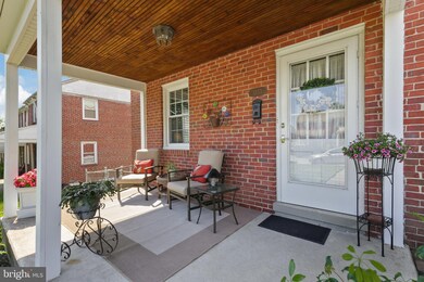 1333 Meridene Dr, Baltimore, MD 21239 - photo 2