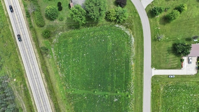 0 River Bend Ln unit 50307559, Cecil, WI 54111 - photo 2