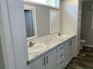 419 Zeeland St unit 419, North Fort Myers, FL 33903 - photo 2