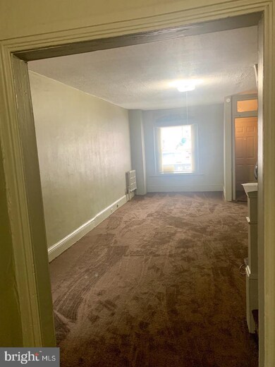 612 N 11th St, Reading, PA 19604 - photo 3