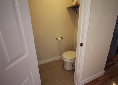 47 Charles St unit 47, Haverhill, MA 01830 - photo 5