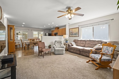 4-web-or-mls-A7408046