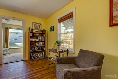 422 NE Burnside Ave, Bend, OR 97701 - photo 7