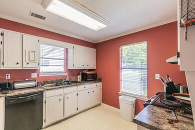 354 Park Way Ct. E (11 of 28)