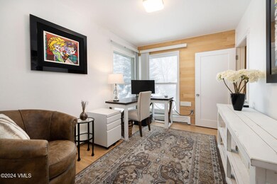 16_eaglevail_rd_a3_interior_office