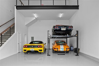 55 John Clarke Rd unit 6, Middletown, RI 02842 - photo 3