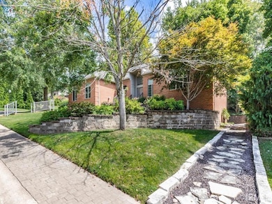 712 Cobblestone Dr, Evansville, IN 47715 - photo 4