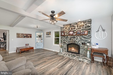 16729 Round Hill Church Rd, Stewartstown, PA 17363 - photo 7