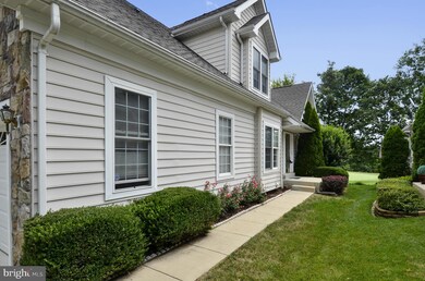 25608 Creek Run Terrace, Chantilly, VA 20152 - photo 3