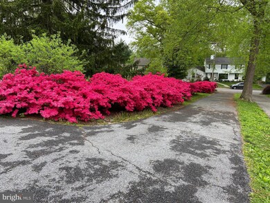 310 N Broad St, Kennett Square, PA 19348 - photo 3