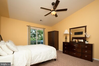 12960 Grays Pointe Rd unit C, Fairfax, VA 22033 - photo 6