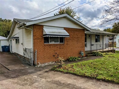 2164 E 40th St, Lorain, OH 44055 - photo 4