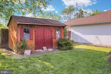 801 Rainbow Ave, Reading, PA 19605 - photo 6