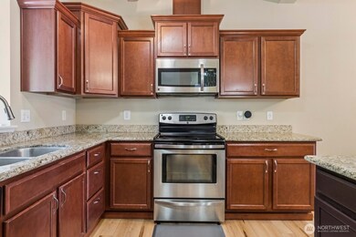 7605 Columbia Way NE, Lacey, WA 98516 - photo 5