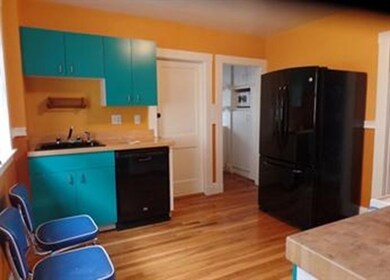 32 Leland St unit 3, Jamaica Plain, MA 02130 - photo 7