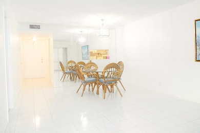 950 Hillcrest Dr unit 202, Hollywood, FL 33021 - photo 7