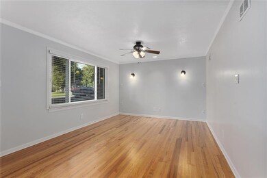 11513 W 69th St, Shawnee, KS 66203 - photo 5