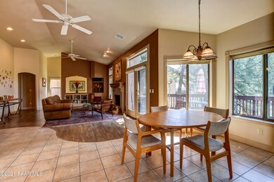 007_Dining Room