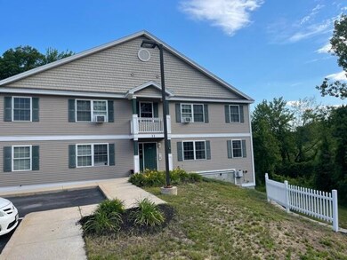 11F Meadow View Dr unit 6, Sanford, ME 04073 - photo 3