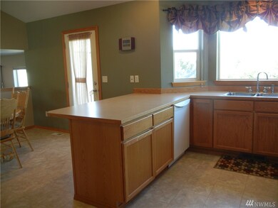 200 Lee Ct, East Wenatchee, WA 98802 - photo 3