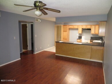 023-383675-DiningRoom