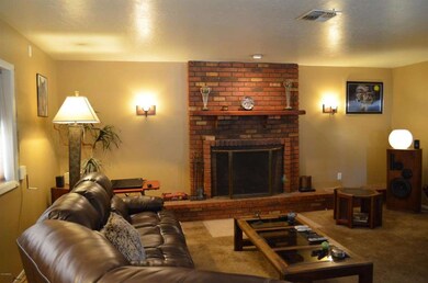 17832 N 33rd Ave, Phoenix, AZ 85053 - photo 4