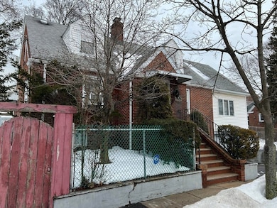 58 Hunting St unit 1, Malden, MA 02148 - photo 4