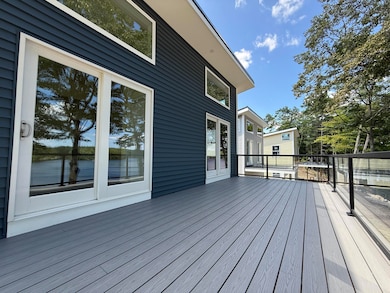 148 Washington St unit A, Limerick, ME 04048 - photo 4