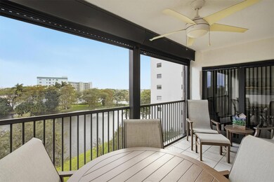 2238 N Cypress Bend Dr unit 608, Pompano Beach, FL 33069 - photo 4