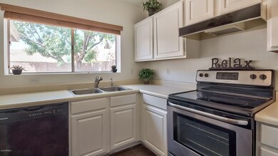 011_Kitchen Area