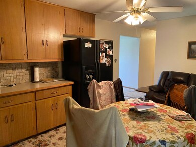 121 S Adams St, Hugoton, KS 67951 - photo 5