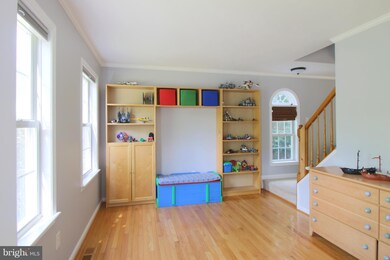 10608 Chesterwood Dr, Spotsylvania, VA 22553 - photo 7