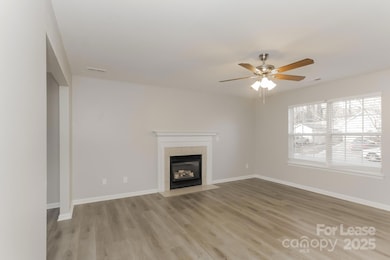 5728 Fairchase Ave, Charlotte, NC 28269 - photo 4