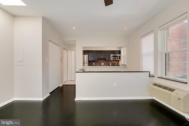 1811 Vernon St NW unit 206, Washington, DC 20009 - photo 7
