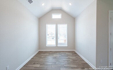 3714 Eliberis, San Antonio, TX 78261 - photo 2