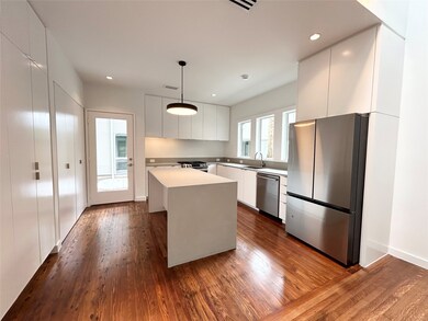 1409 Branard St, Houston, TX 77006 - photo 7