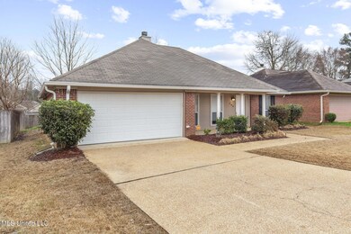 3-web-or-mls-203 Edgewater Branch-3