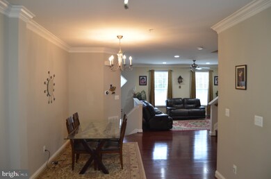 8873 Purple Iris Ln, Elkridge, MD 21075 - photo 5