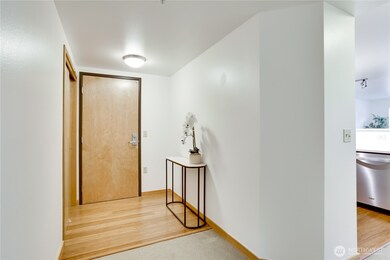 Pondtedera unit 308, Seattle, WA 98144 - photo 3