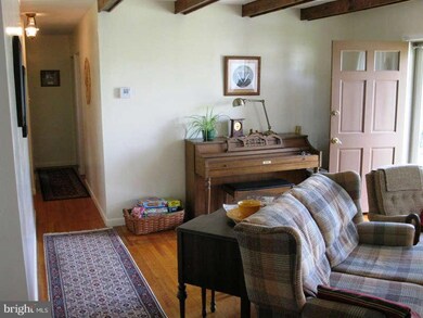 1074 Edenville Rd, Chambersburg, PA 17202 - photo 3