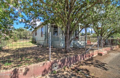 821 N Sutherland St-3