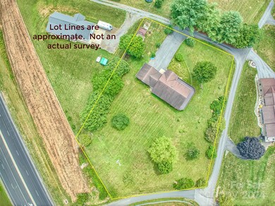 21 Redbud Dr, Burnsville, NC 28714 - photo 6