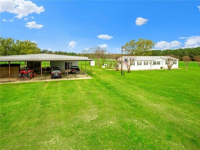 24508 Gliderport Rd, Loranger, LA 70446 - photo 4